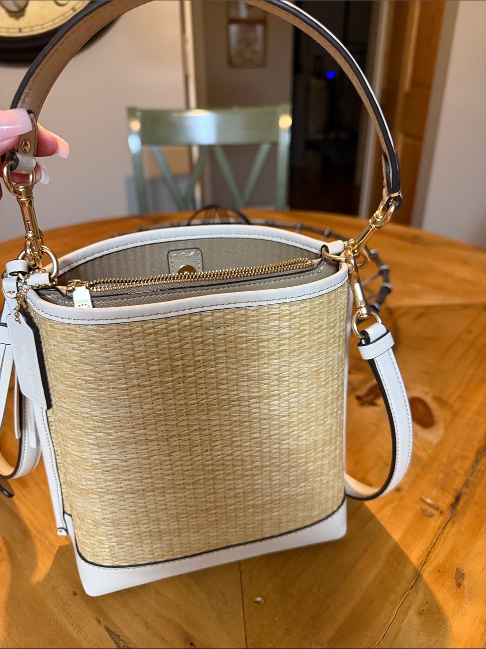 Coach Purse - Picture 4 of 5